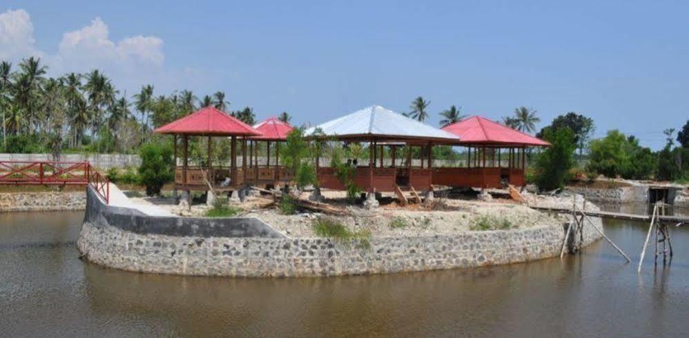 Negeri Baru Hotel & Resort Kalianda Екстер'єр фото