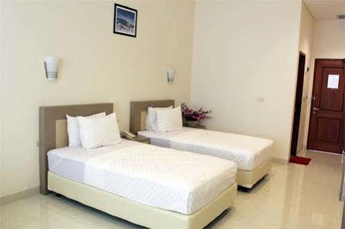 Negeri Baru Hotel & Resort Kalianda Екстер'єр фото